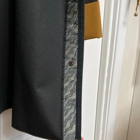 Red Rover Dublin Rain Jacket - Picture 7 of 14